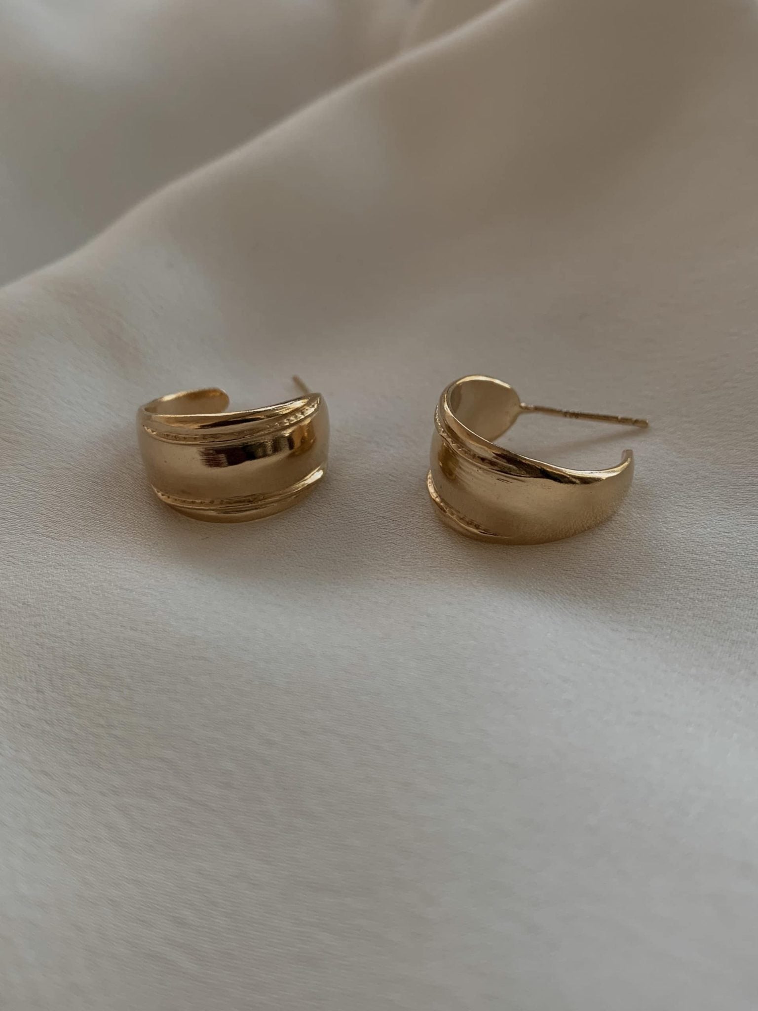 עגילי שר 14K