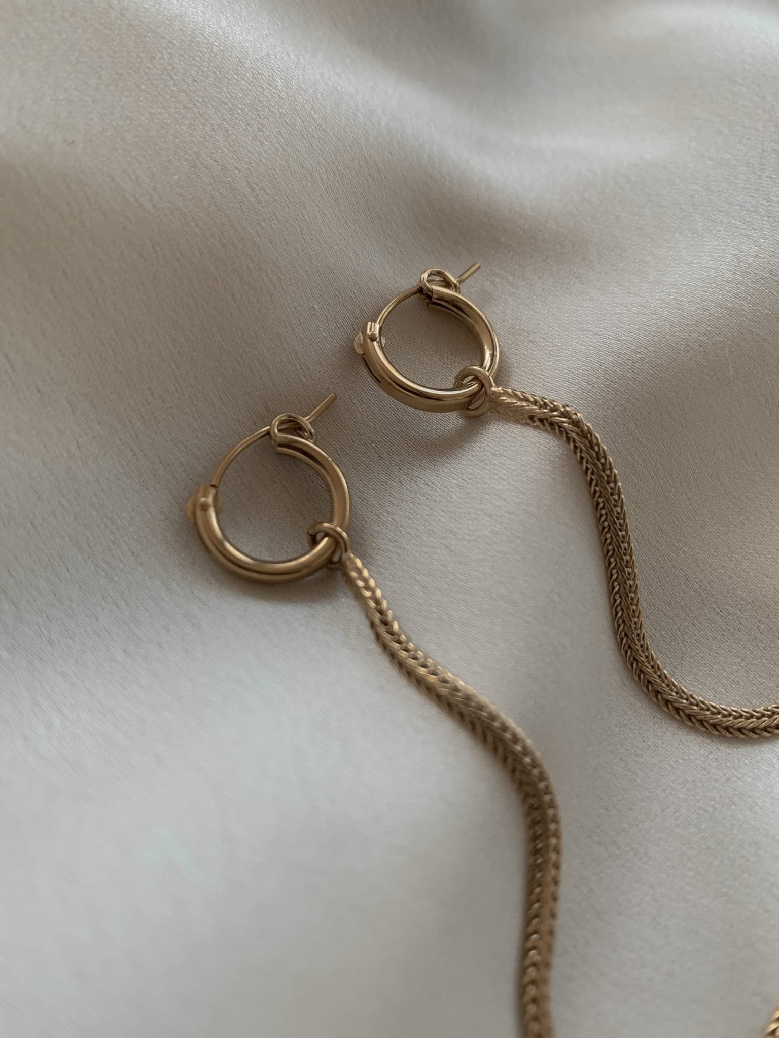 עגילי ג'ודית גולד