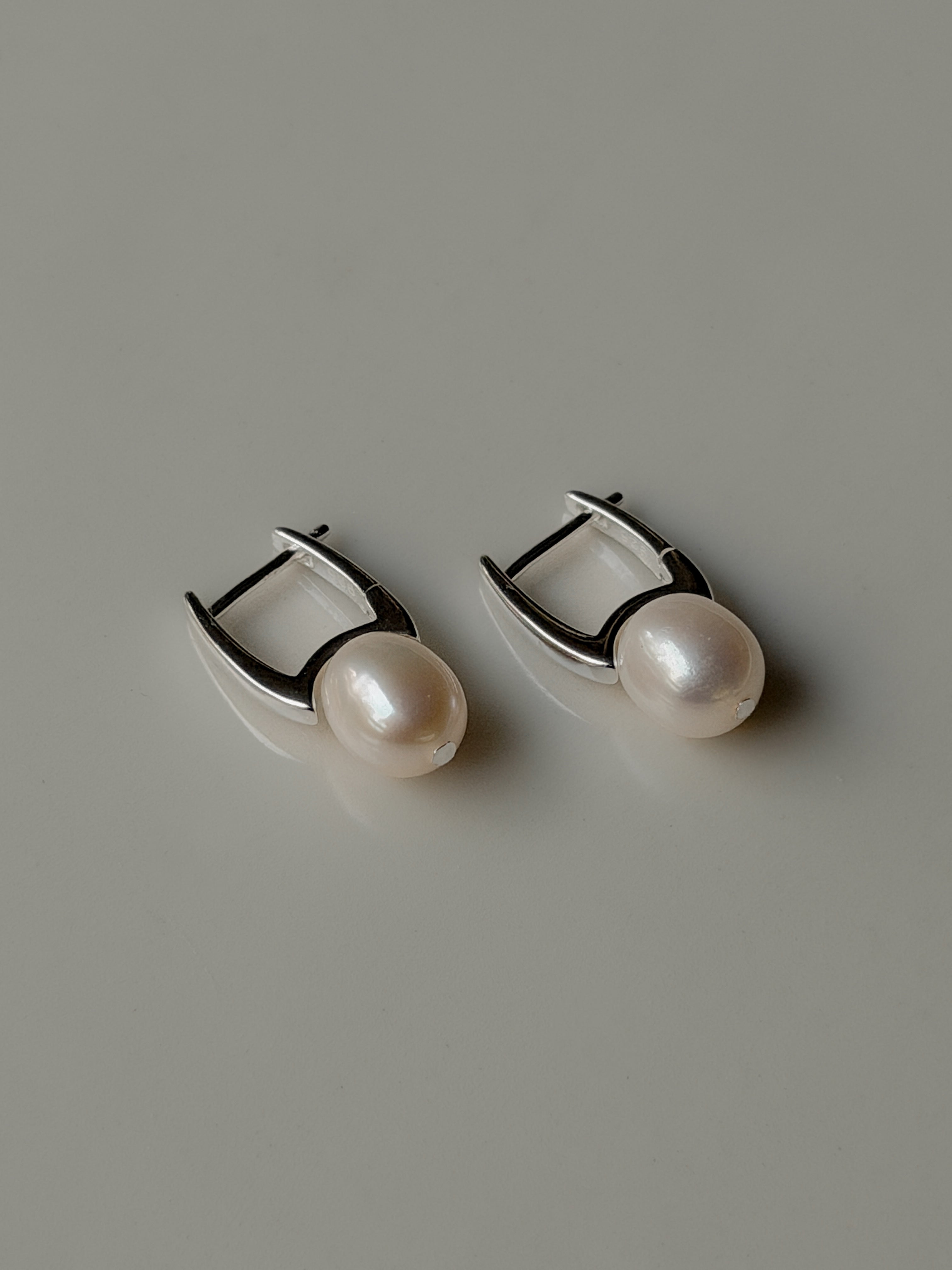 עגילי ליב כסף