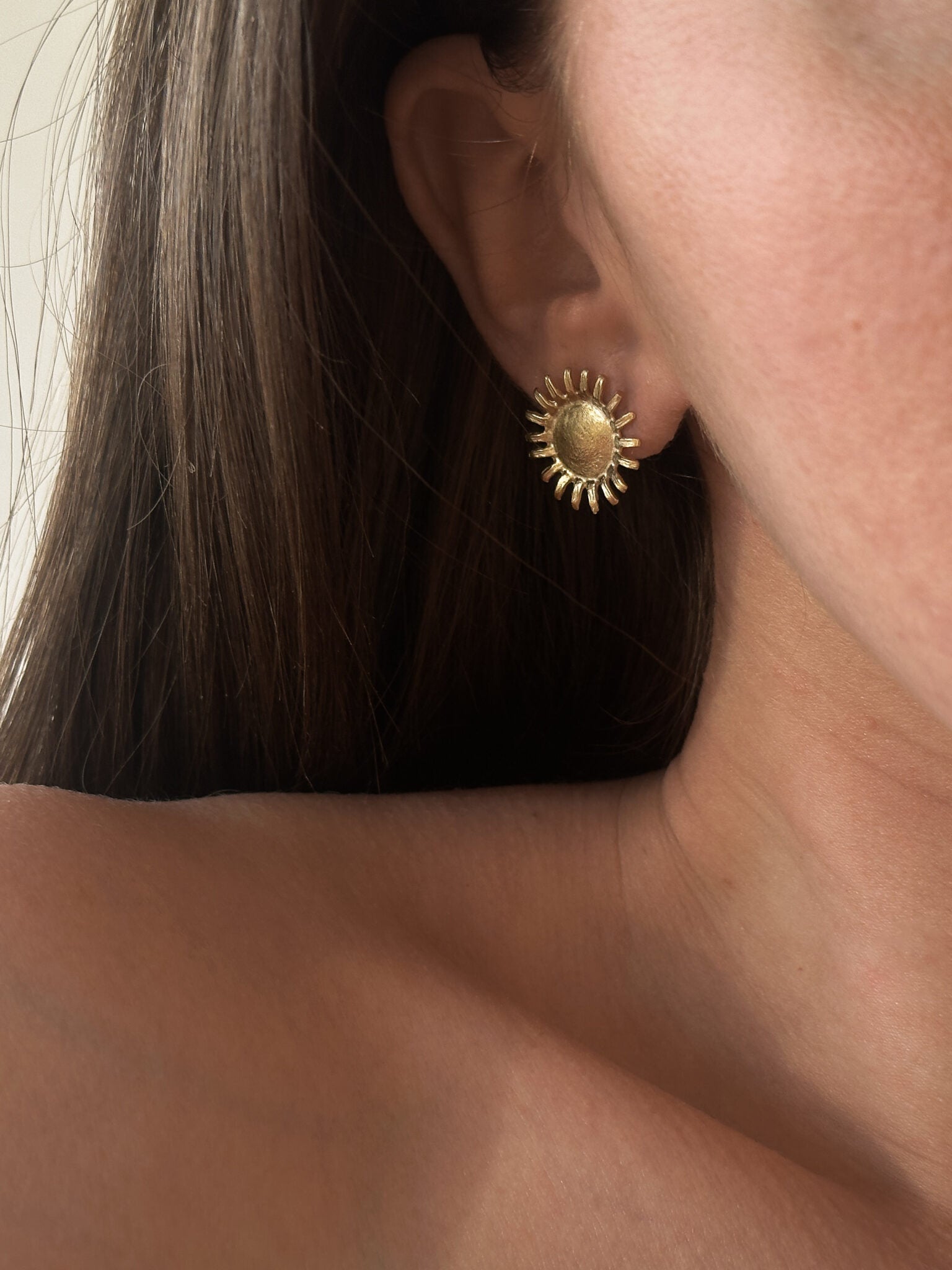 עגילי סוליי גולד