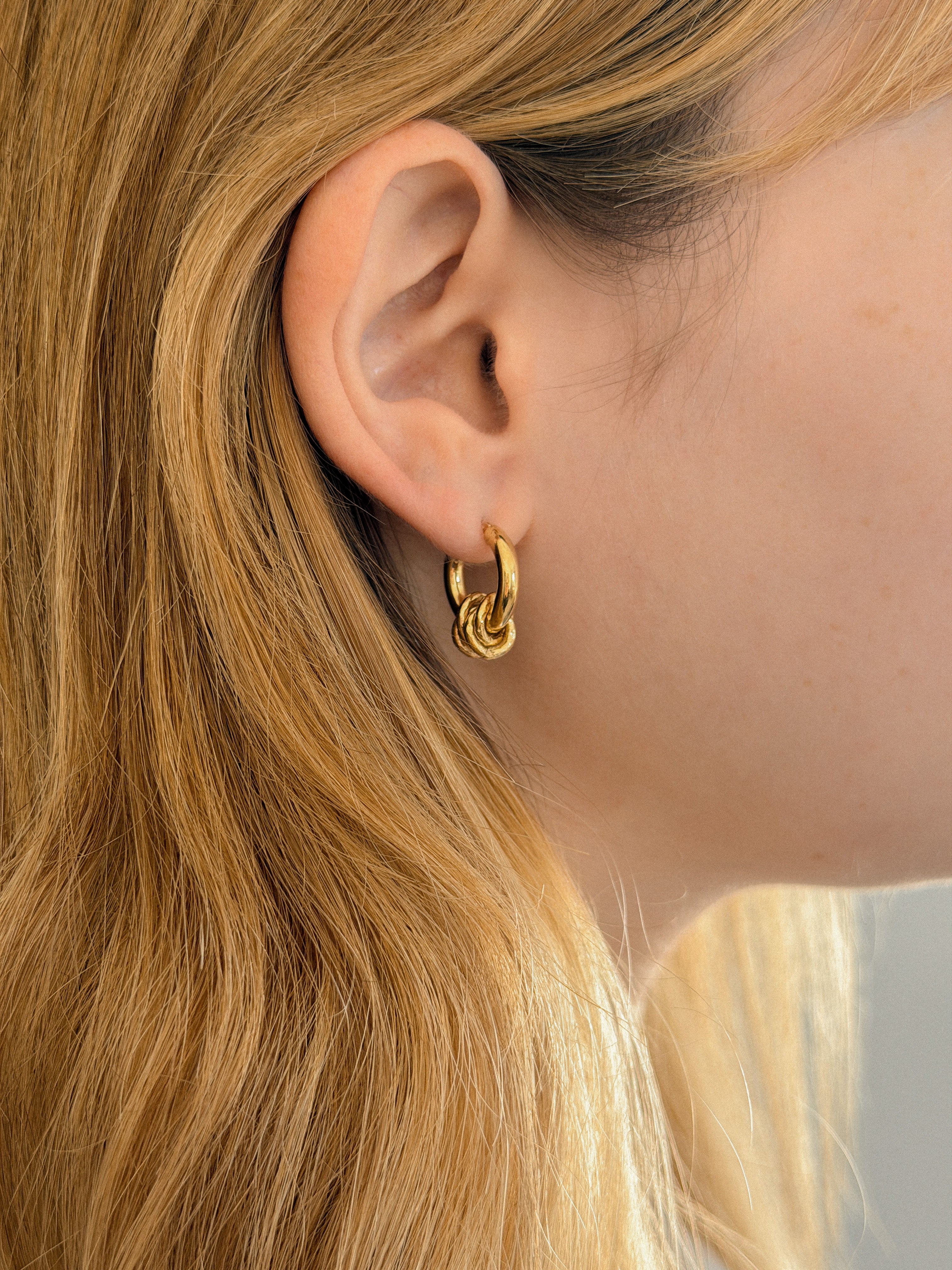 עגילי אריקה גולד