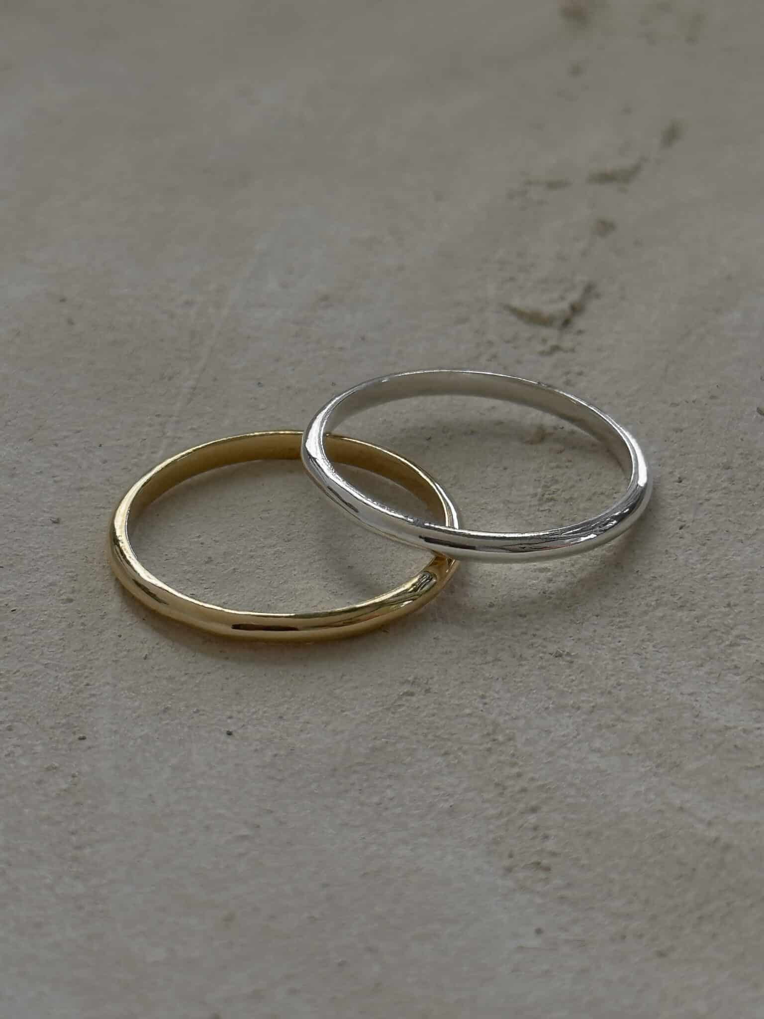 טבעת נישואין 2 מ"מ חצי עגול לבן