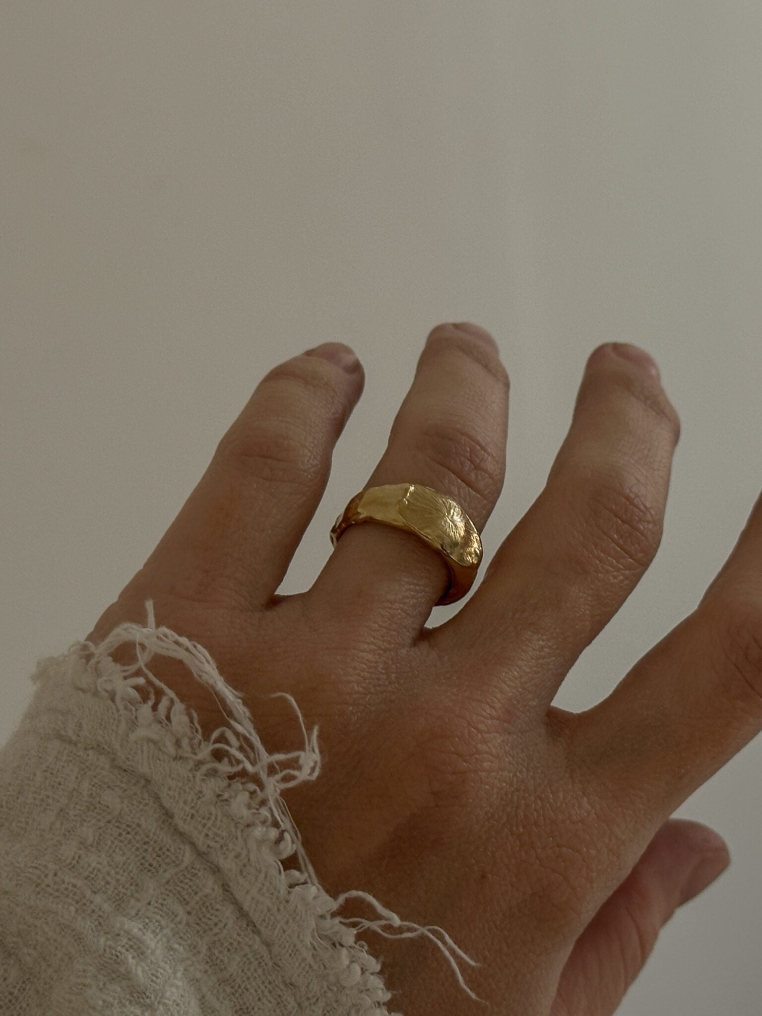 טבעת סולארה גולד