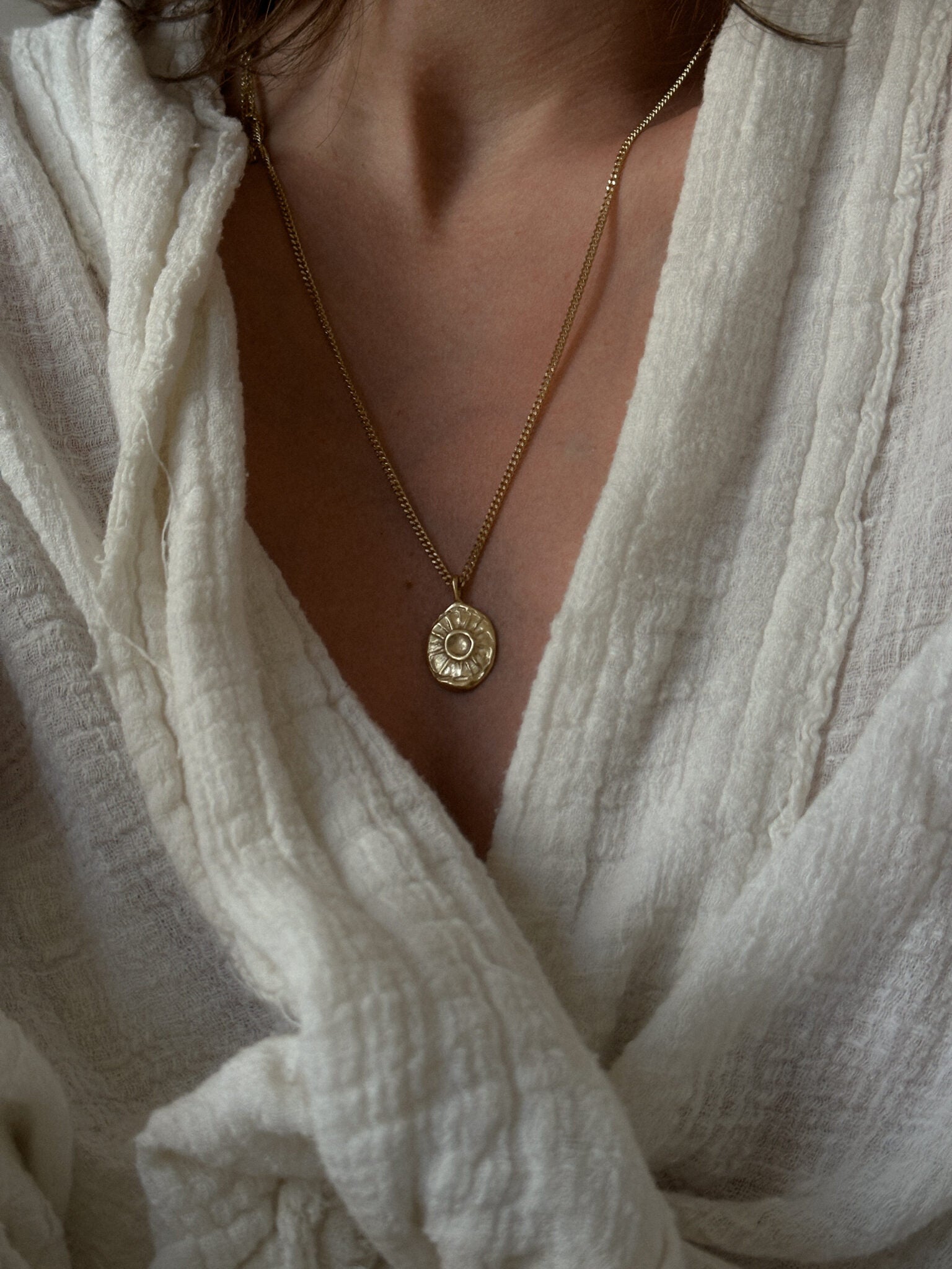 שרשרת שמש L גולד