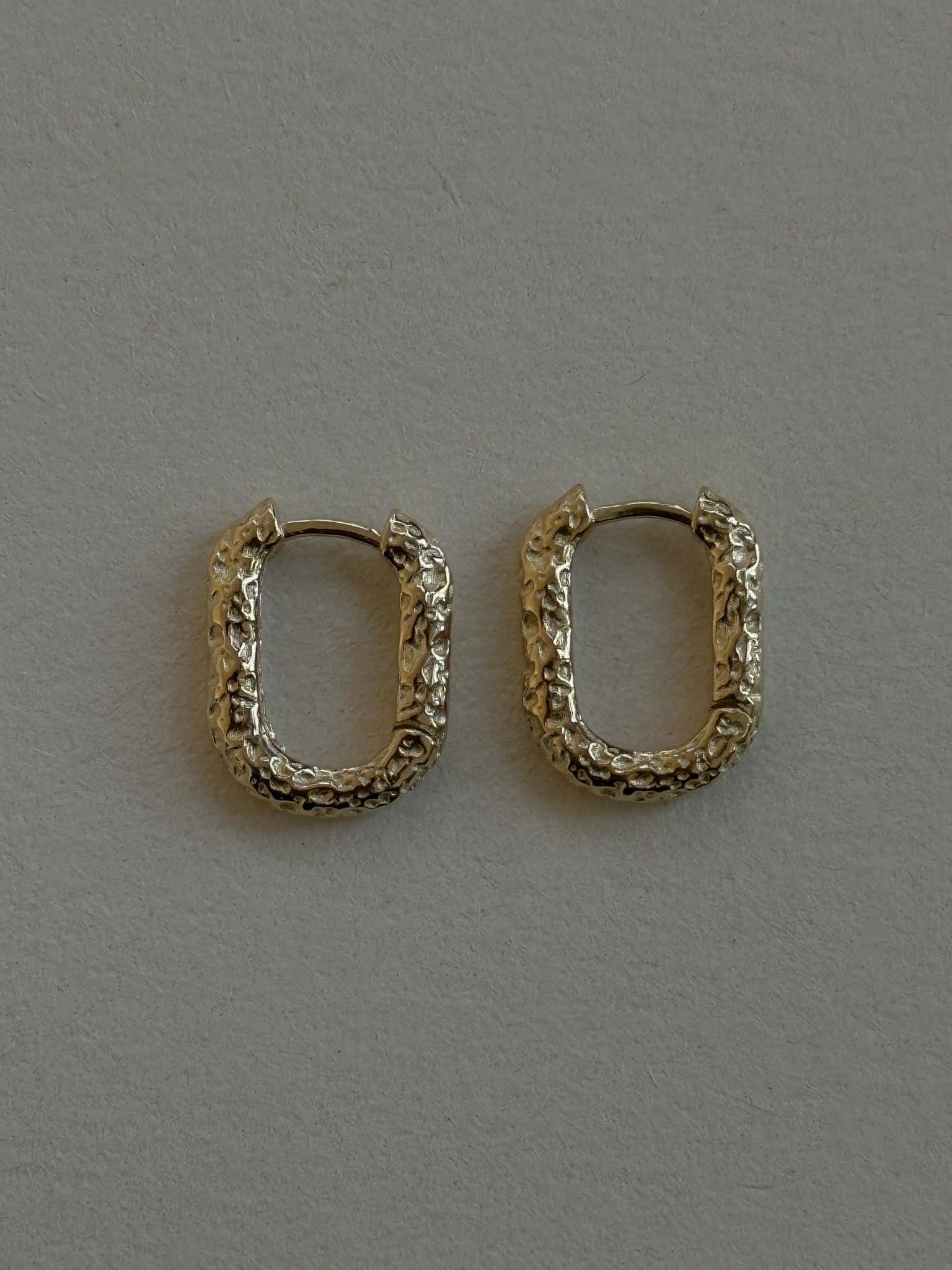 סט עגילי מלאני ומלי L גולד