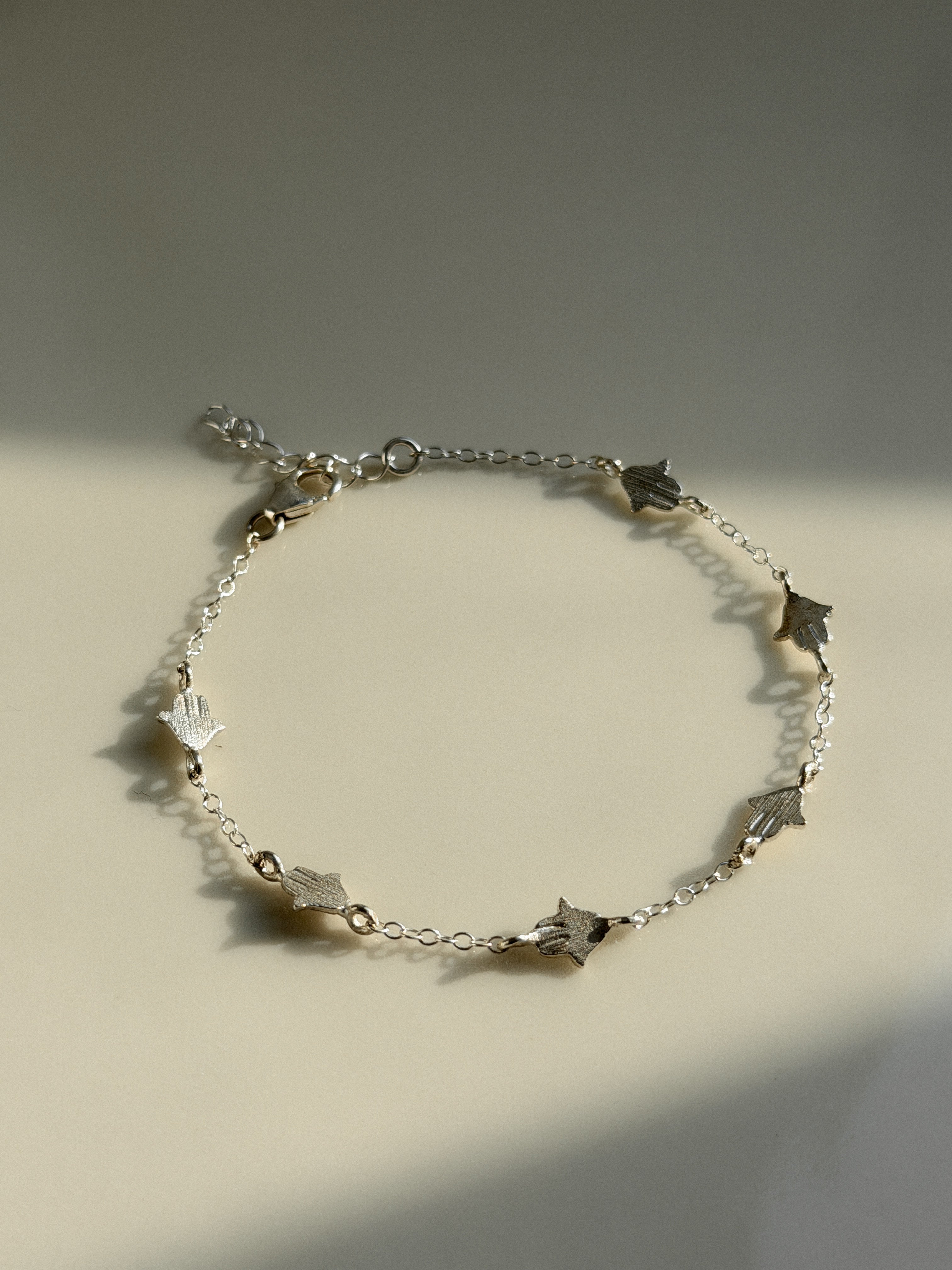 סט צמידי חמסות מיקס בהנחה