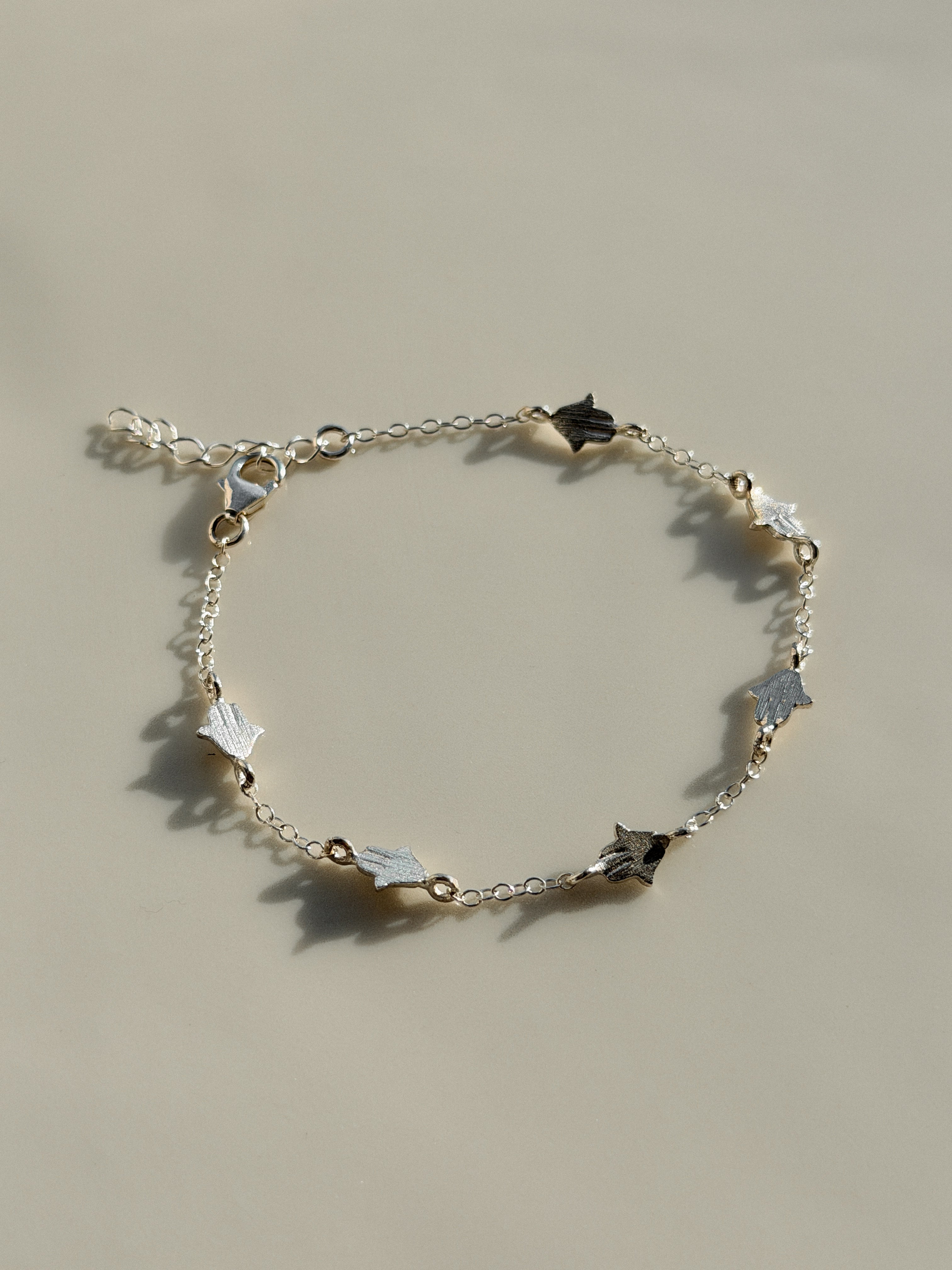 סט צמידי חמסות מיקס בהנחה