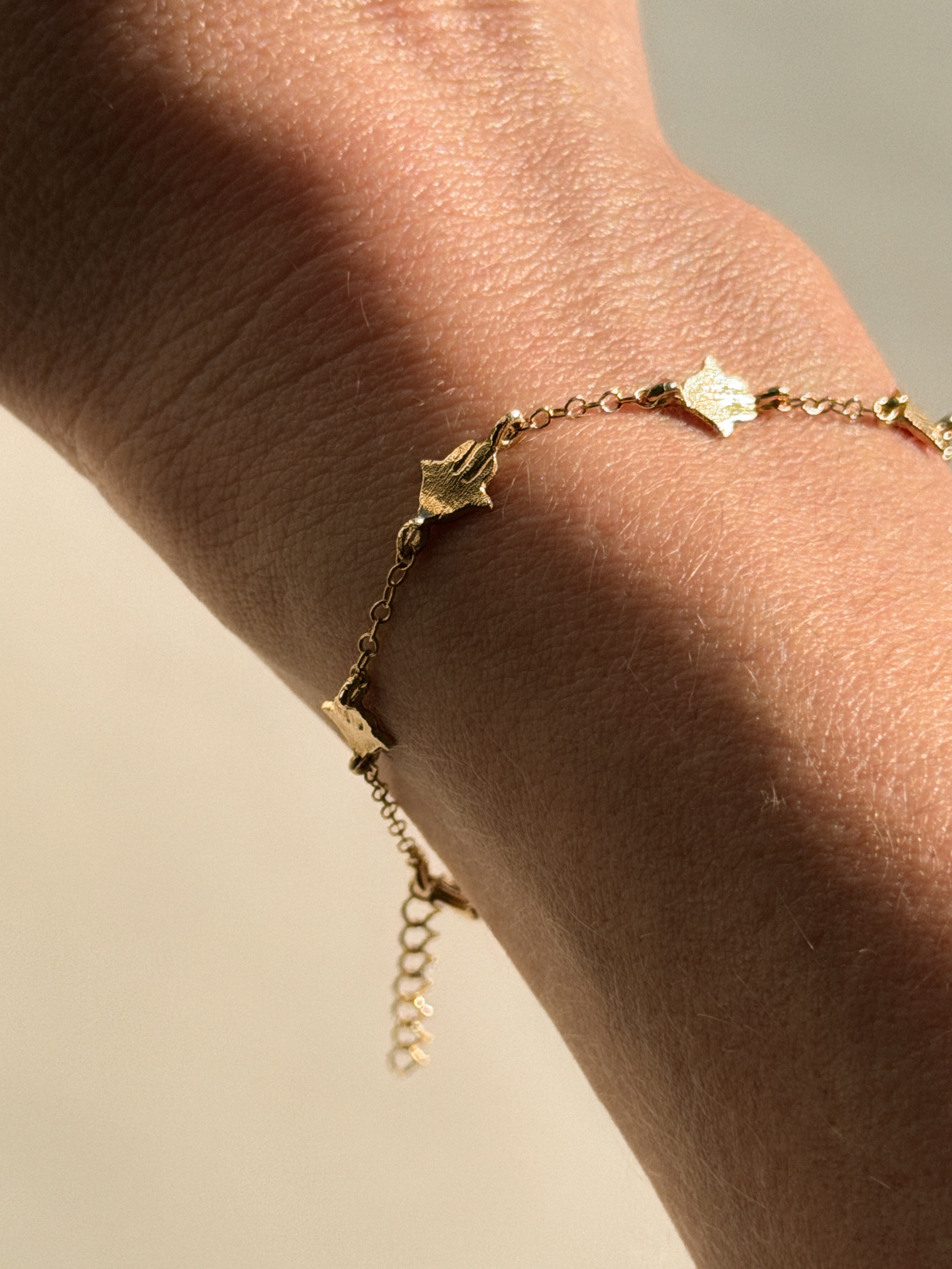 צמיד חמסות 14K