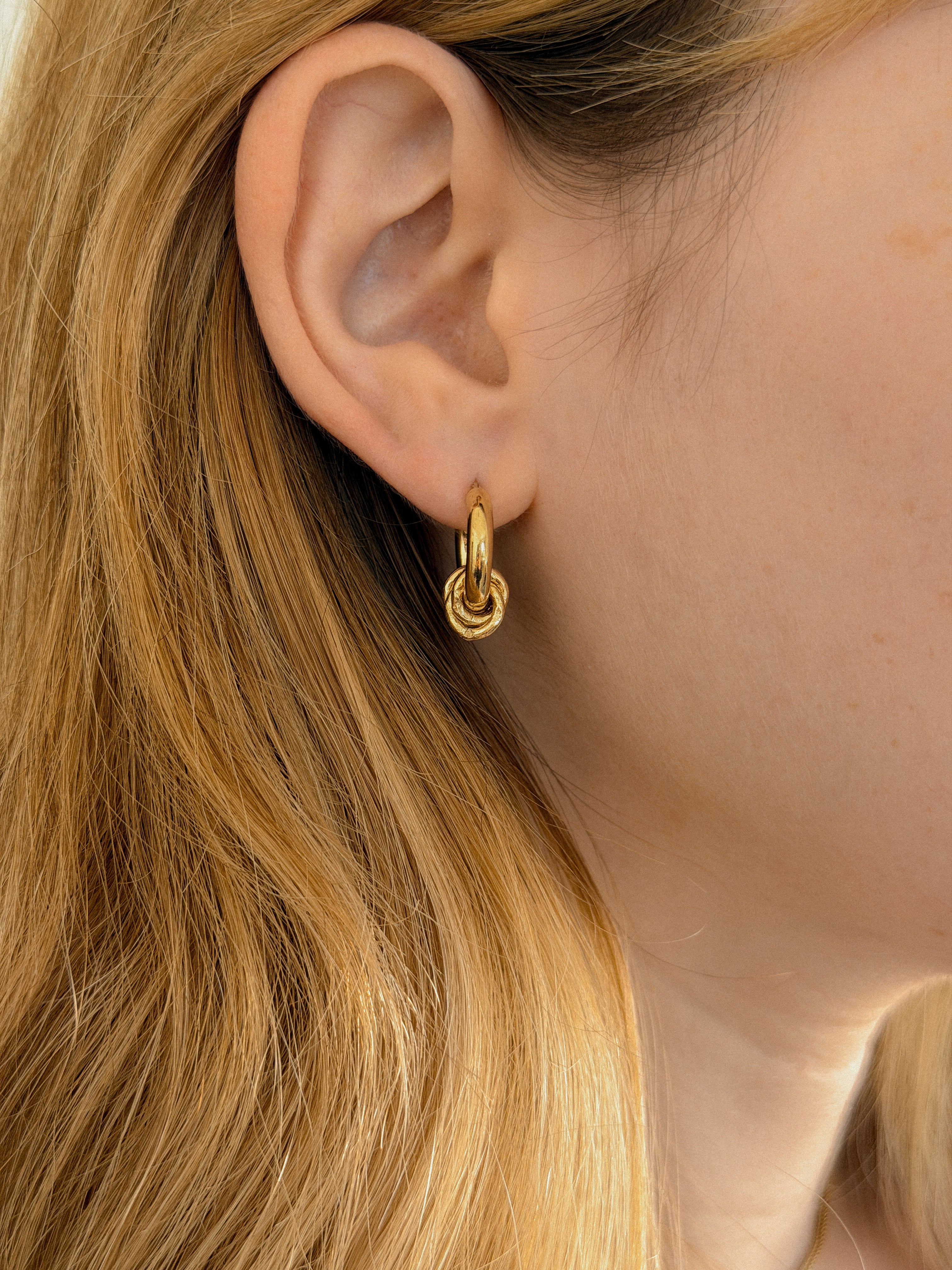 עגילי אריקה גולד