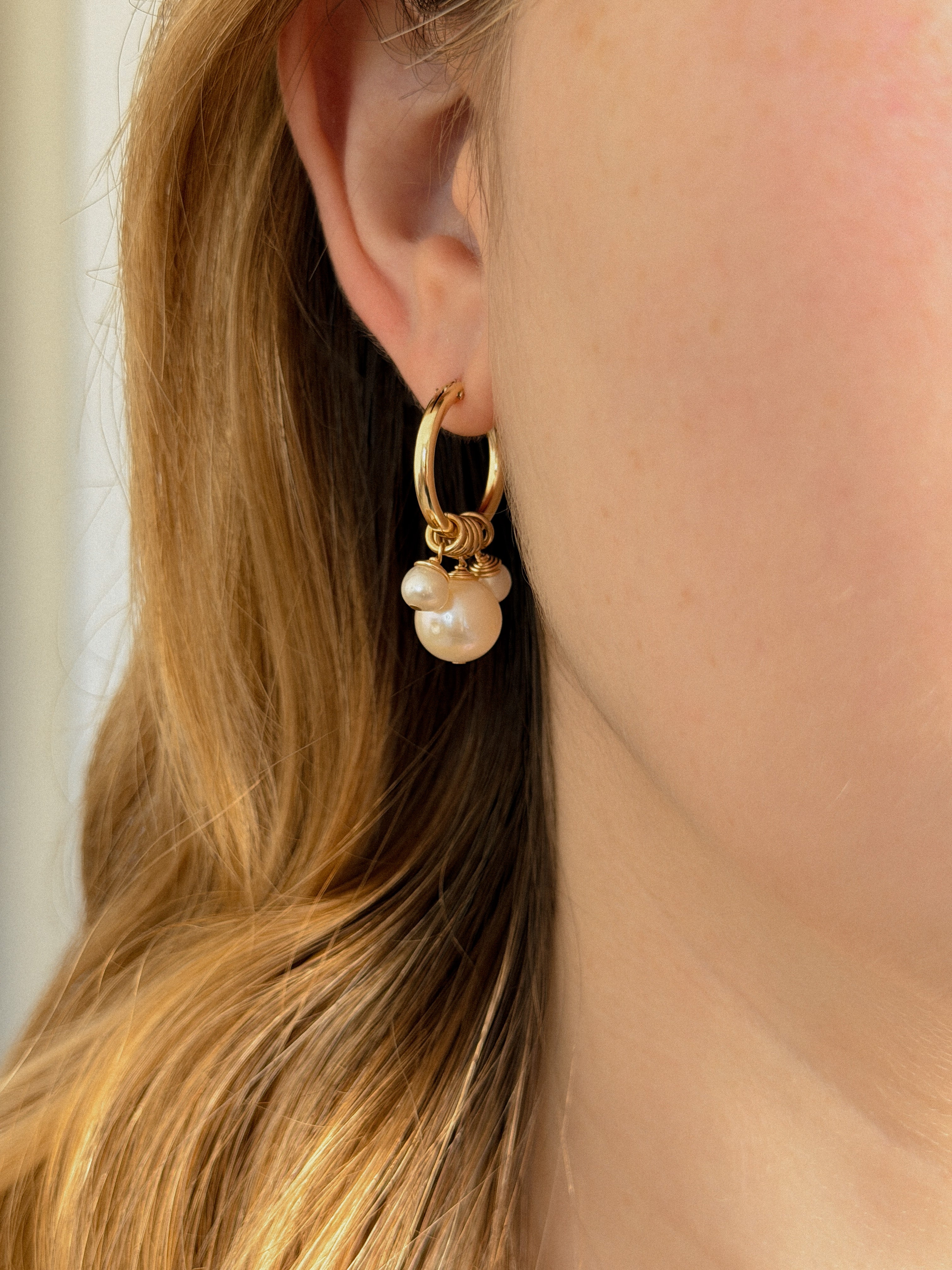 עגילי קלריס L גולד