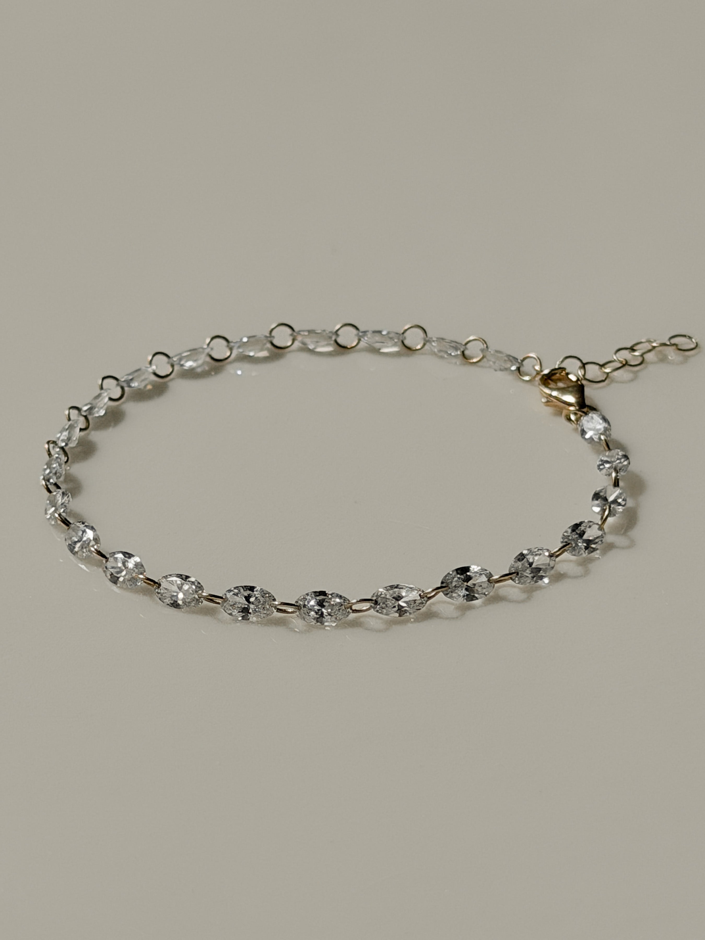 צמיד יהלומים קדוחים זהב 14K