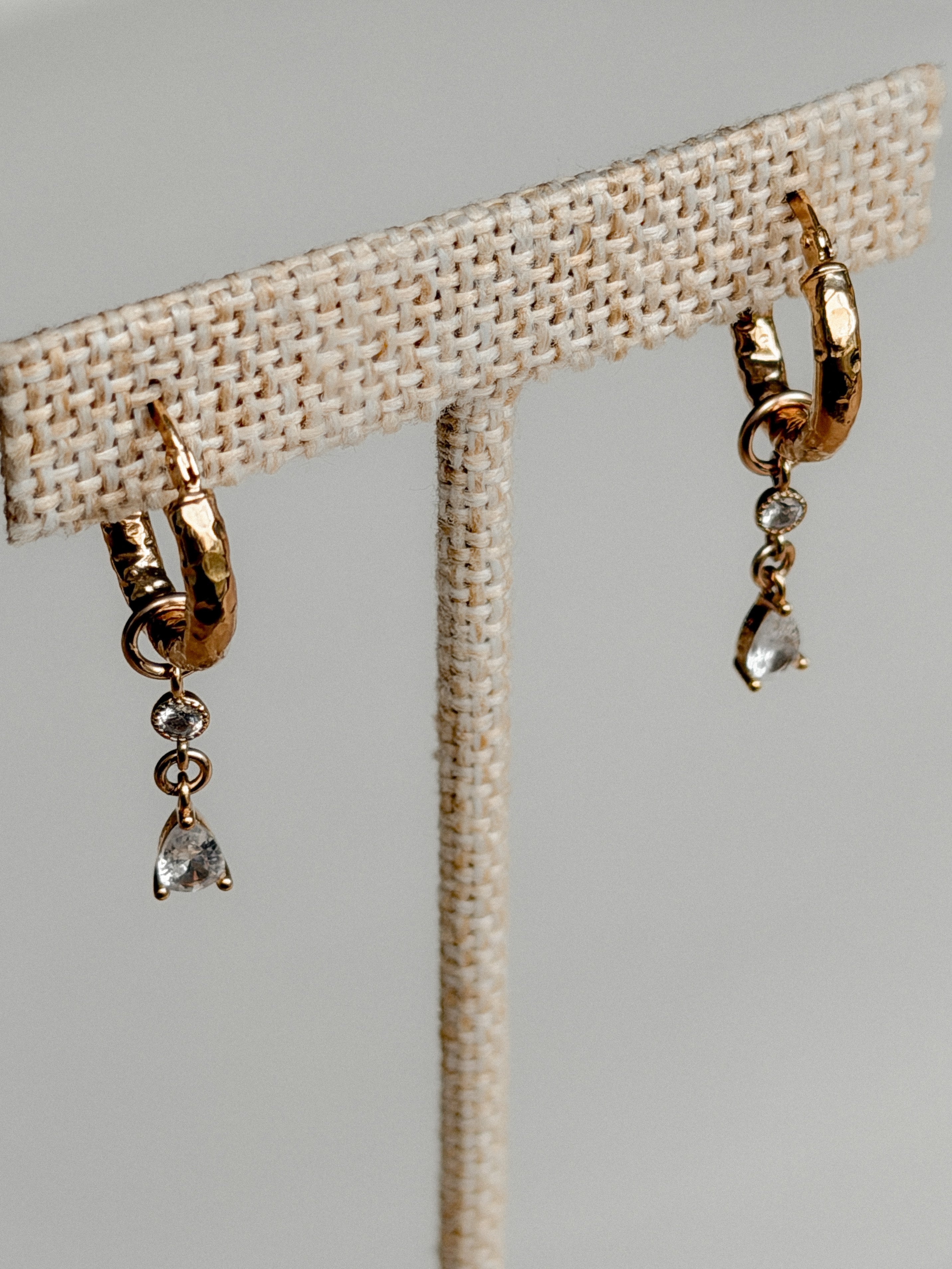 עגילי אלודי גולד