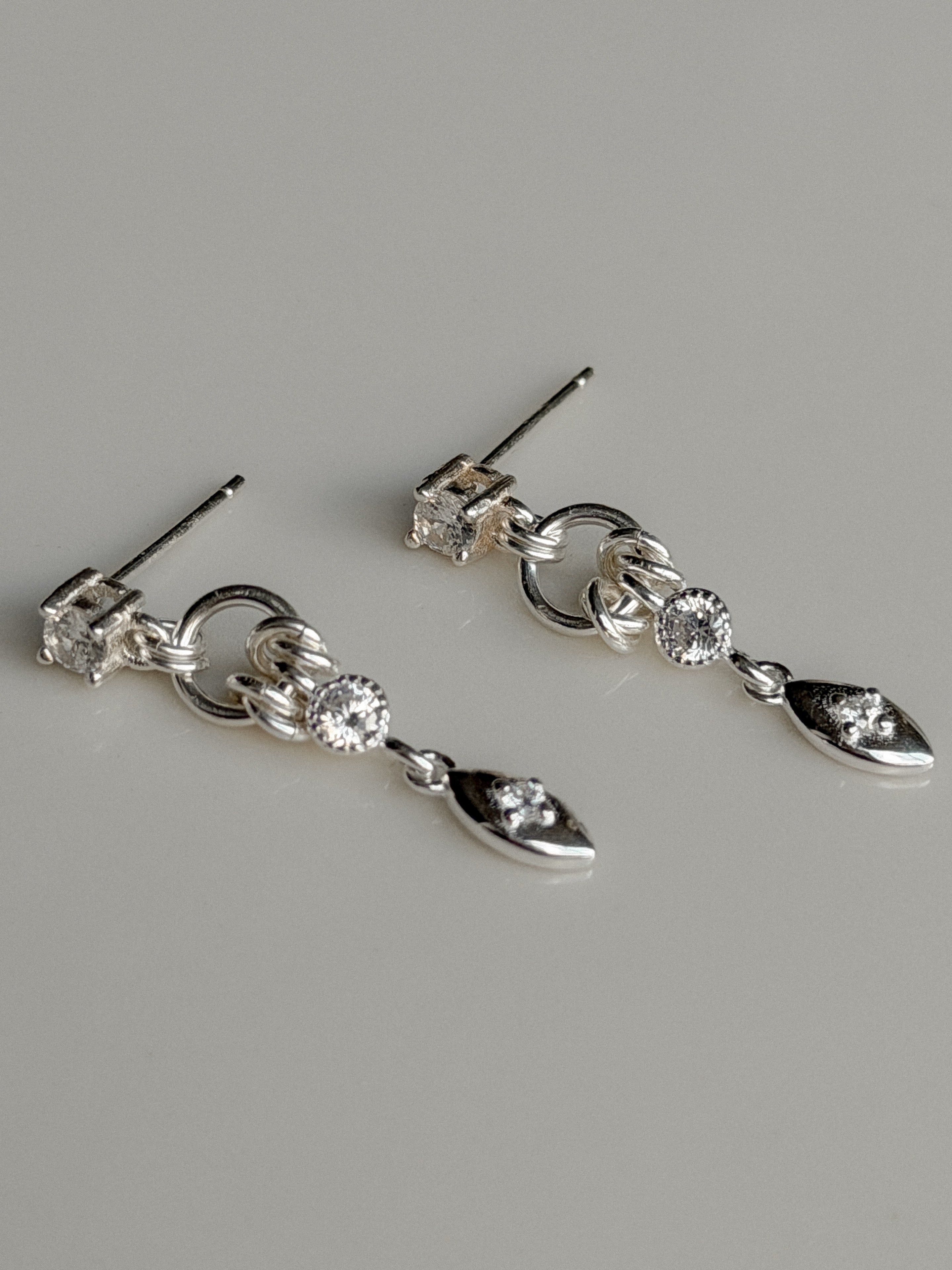 עגילי לאוני כסף