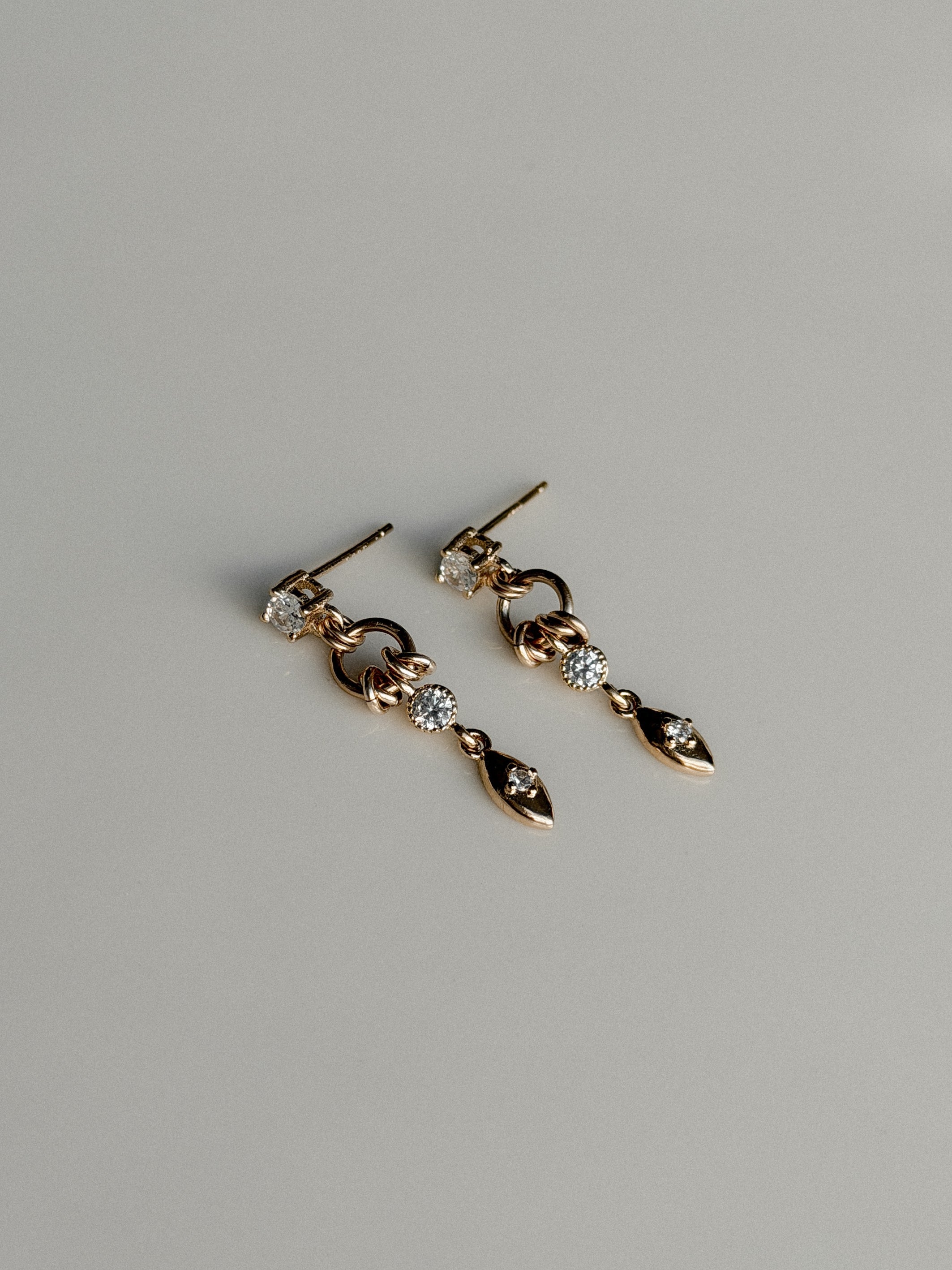 עגילי לאוני גולד