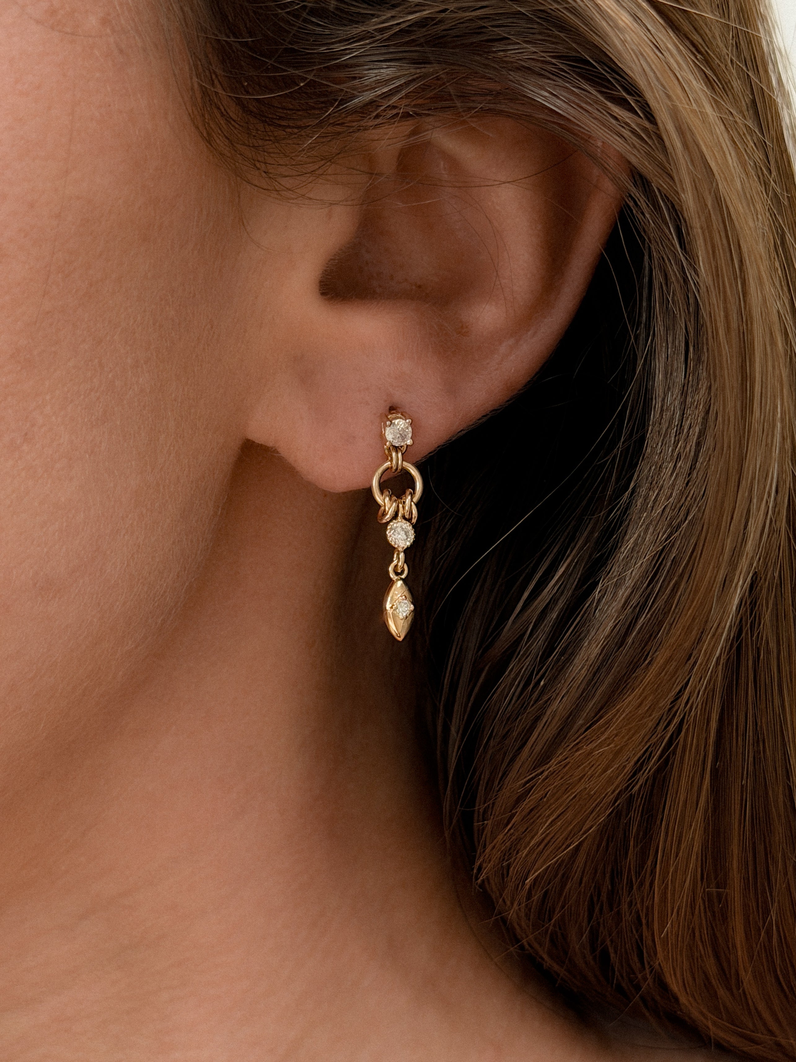 עגילי לאוני גולד