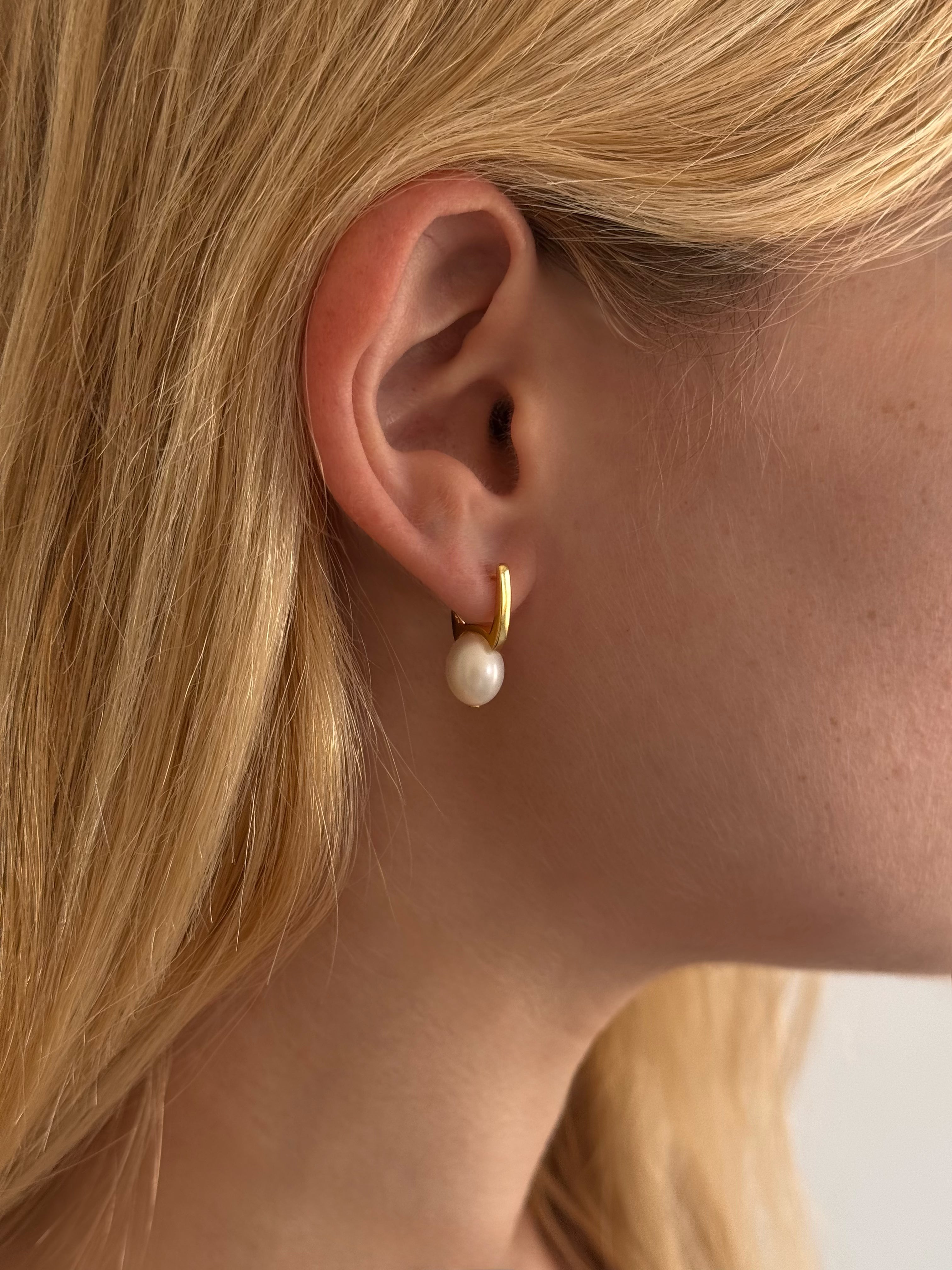 עגילי ליב גולד