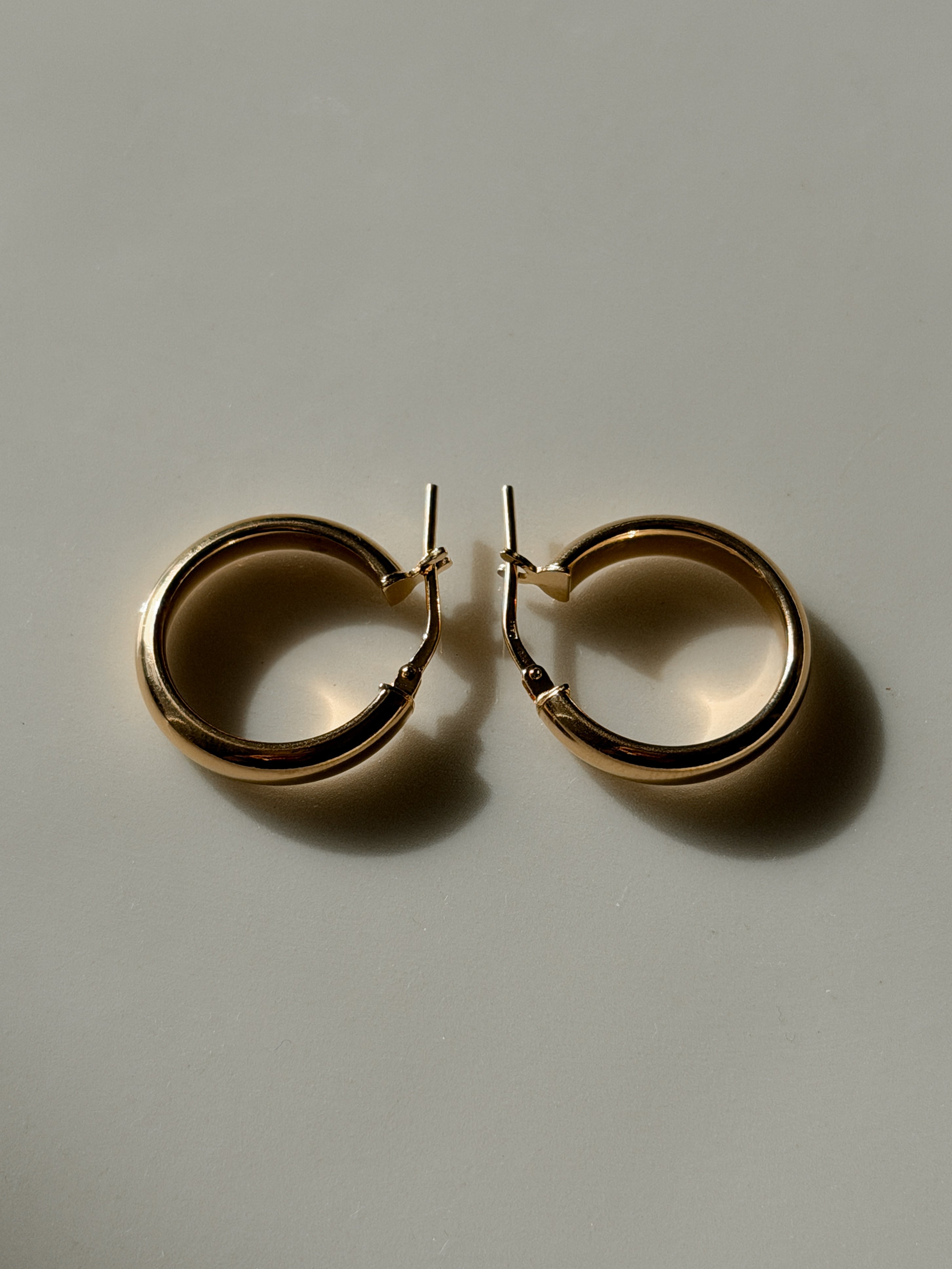 עגילי אבריל L גולד